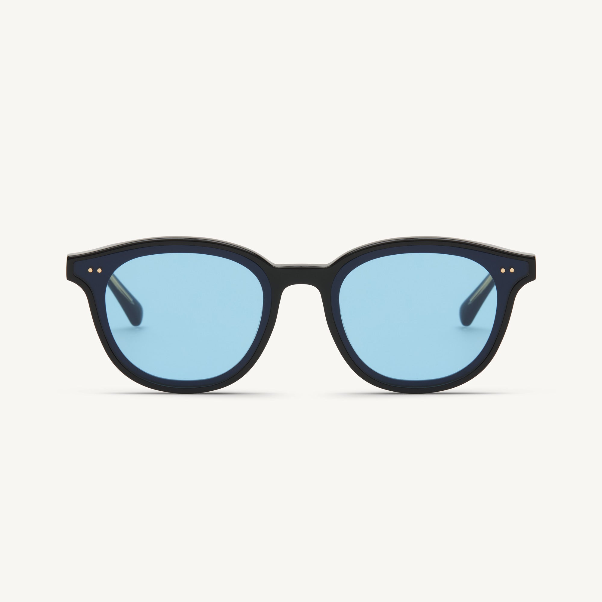Clyde - Black - 33 Light Blue Gradient