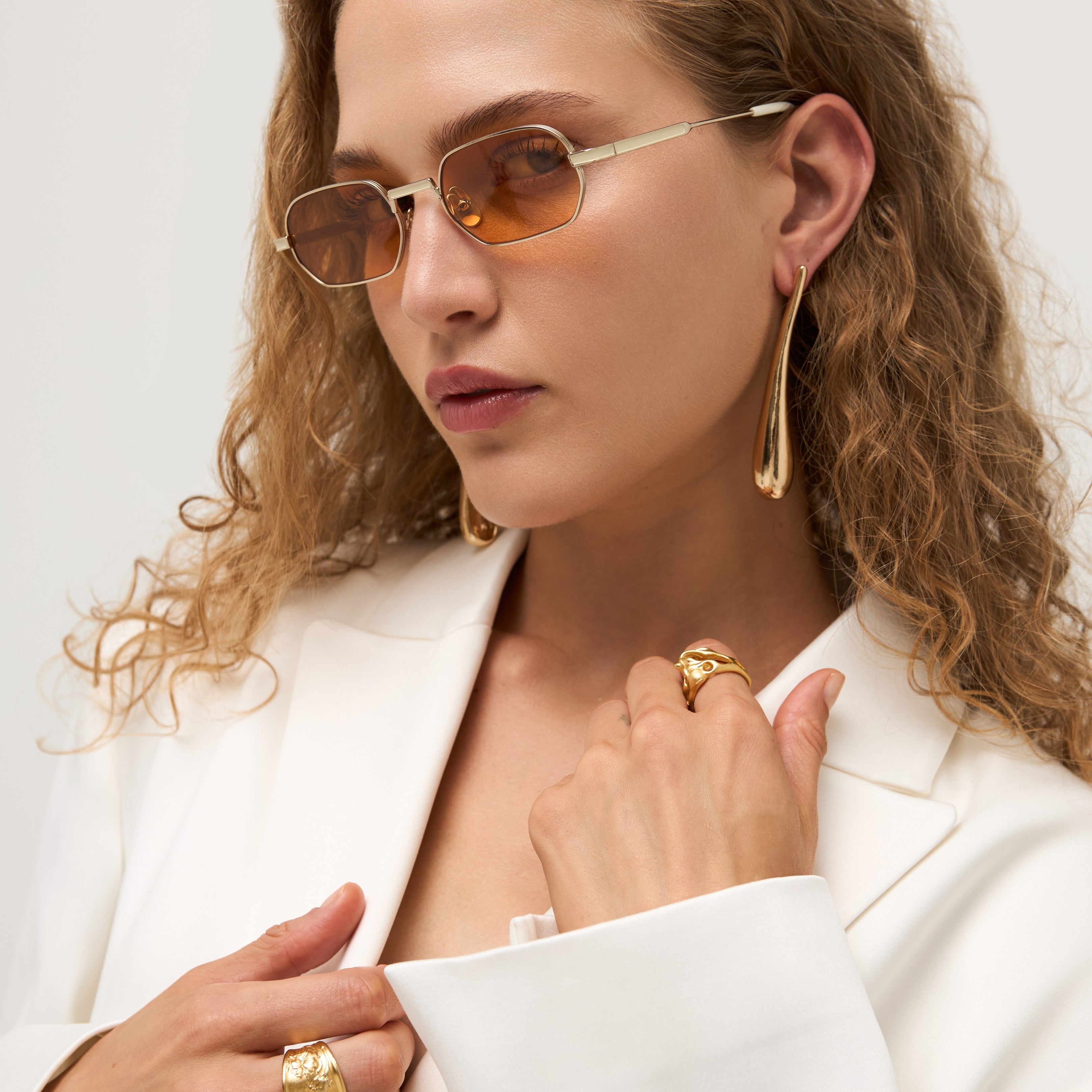 Lucca - Shiny Light Gold / Ivory