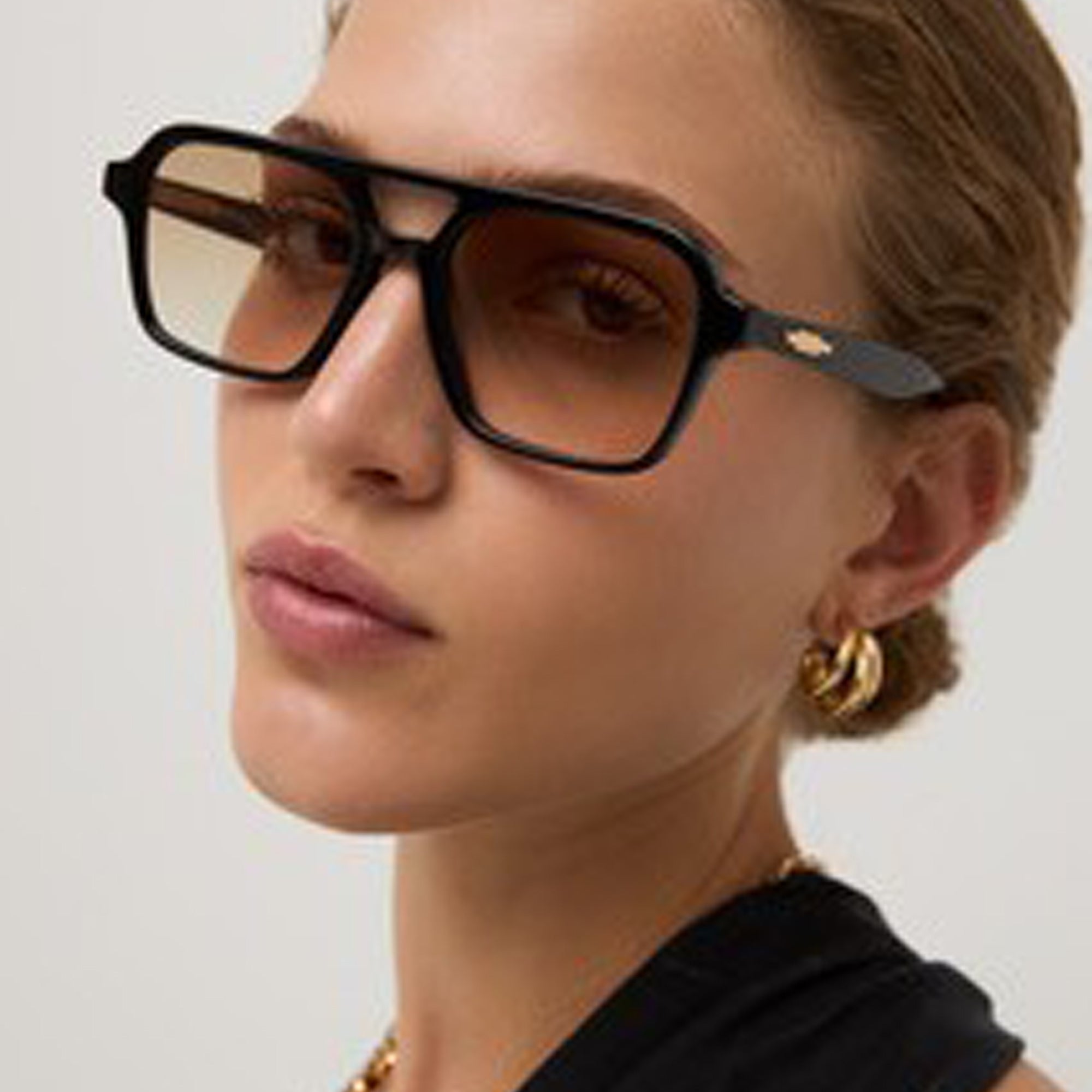 Waxy - Black - 41 Light Brown Gradient